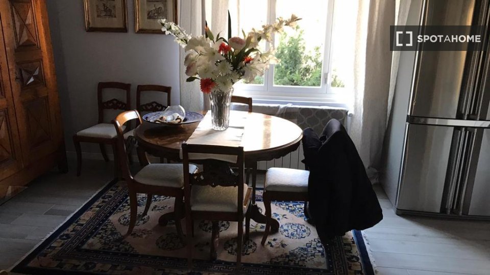 Apartment Milan, 1 bed, 70m² — photo 8