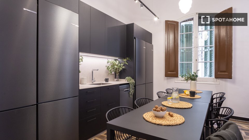 Double room Barcelona, 16 beds, 380m² — photo 23