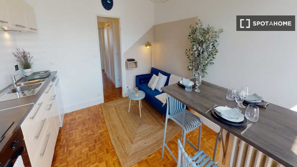 Double room Paris, 4 beds, 90m² — photo 11