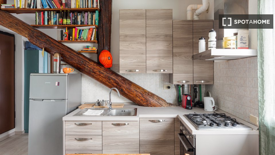Apartment Milan, 1 bed — photo 2