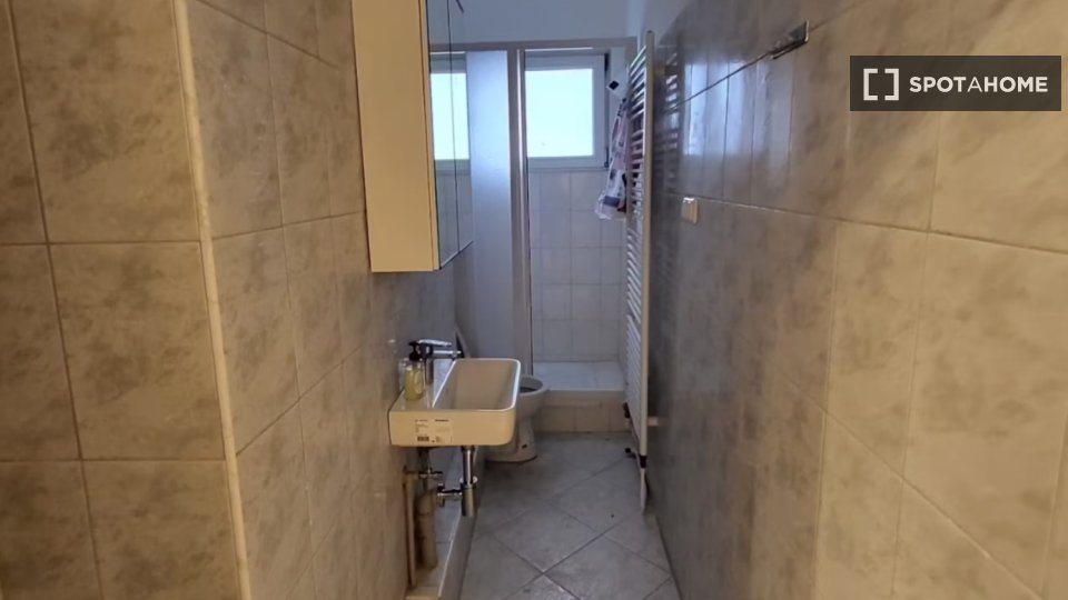 Double room Berlin, 3 beds — photo 18