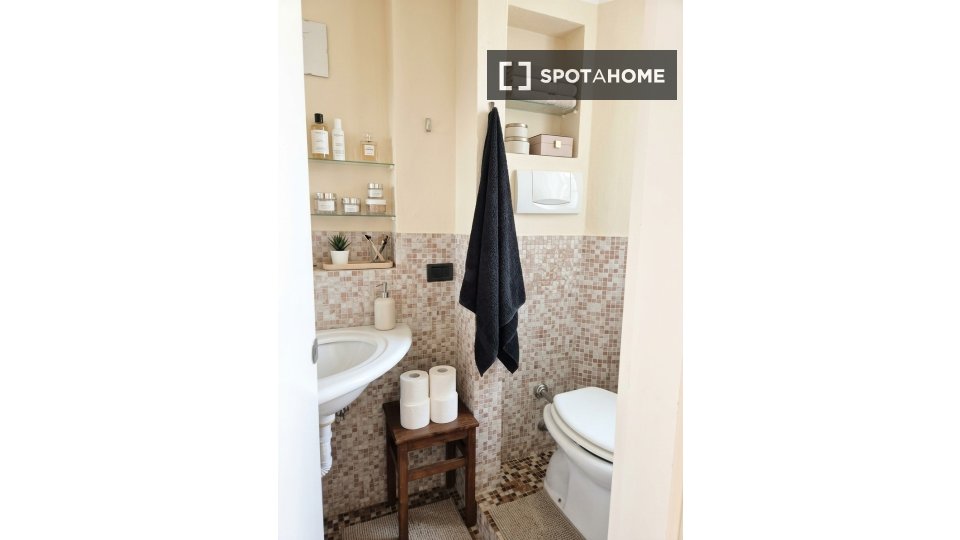 Apartment Milan, 1 bed — photo 2