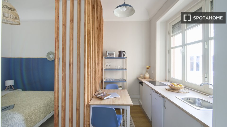 Apartment mono Lisbon — photo 9