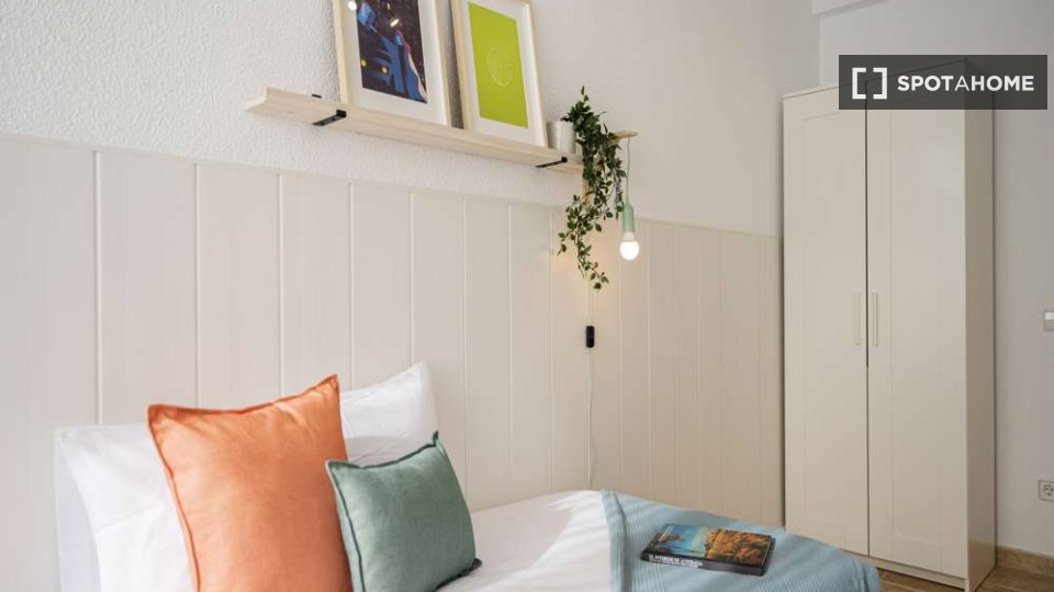 Double room Madrid, 25 beds — photo 3