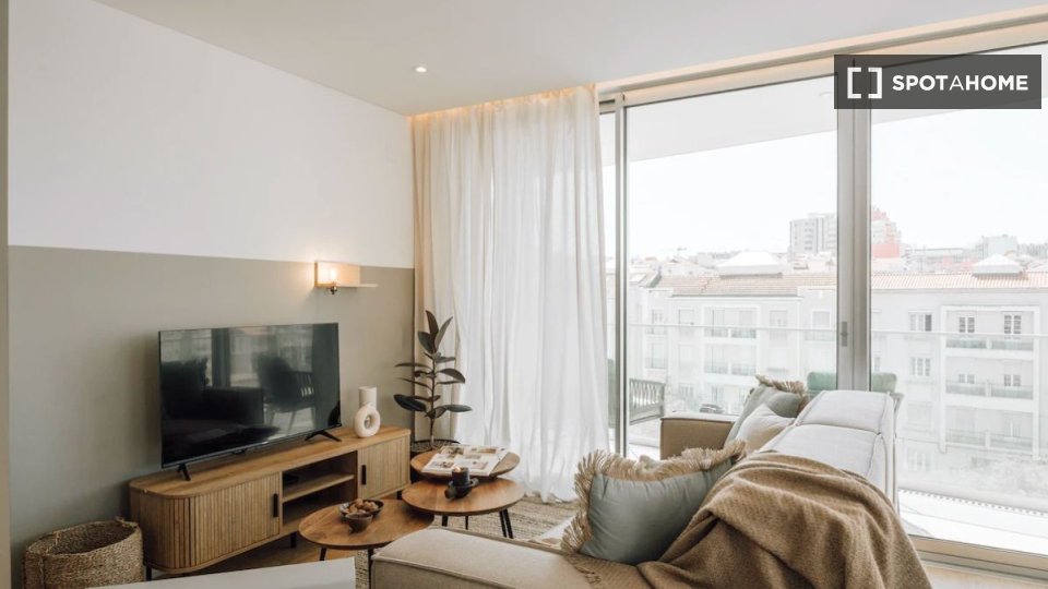 Apartment Lisbon, 2 beds — photo 3