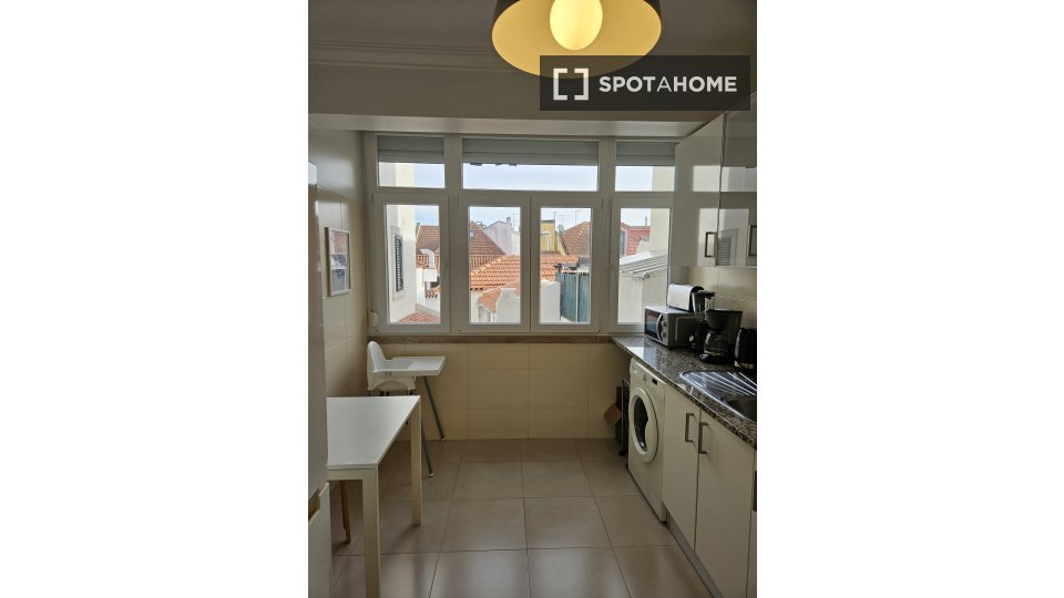 Apartment Lisbon, 2 beds — photo 16