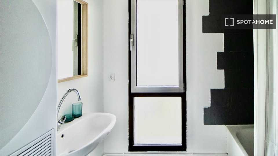 Double room Paris, 5 beds — photo 15