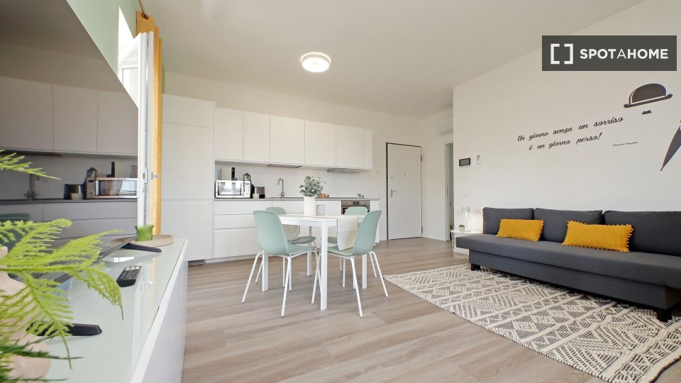 Apartment Rome, 1 bed — photo 2
