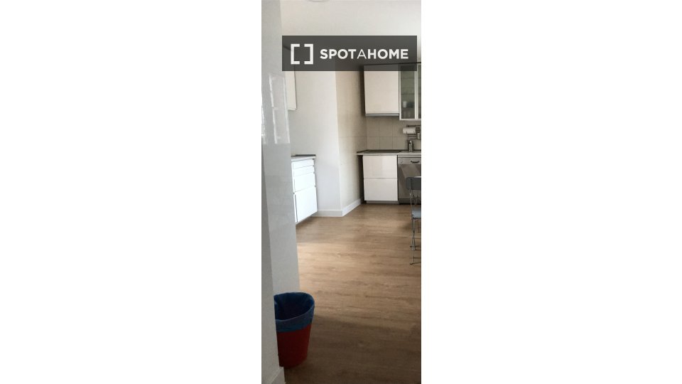 Apartment Madrid, 1 bed, 59m² — photo 5