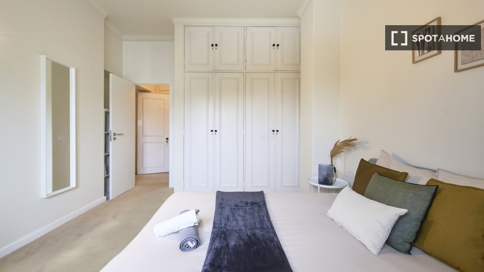 Double room Lisbon, 7 beds — photo 13