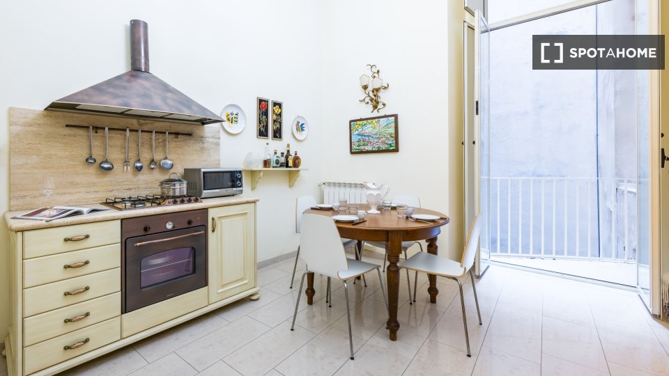 Apartment Naples, 1 bed — photo 3