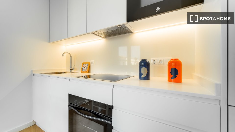 Apartment mono Porto, 40m² — photo 2