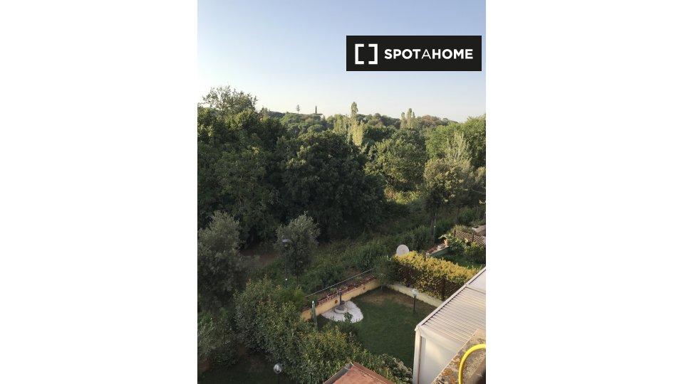 Double room Rome, 4 beds — photo 6