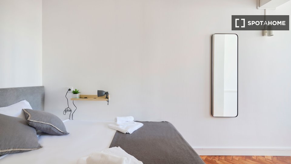 Double room Lisbon, 7 beds — photo 11