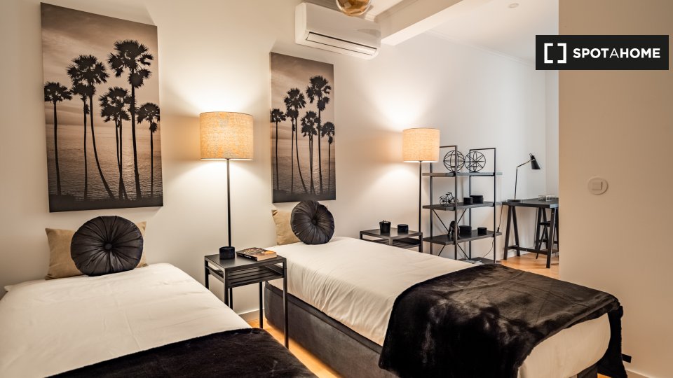 Apartment Lisbon, 2 beds — photo 12