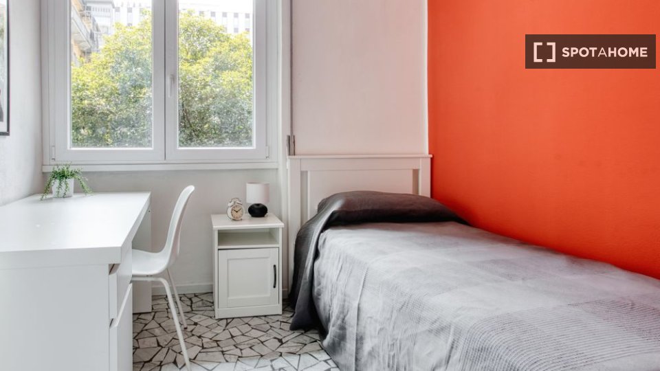 Double room Milan, 3 beds — photo 6