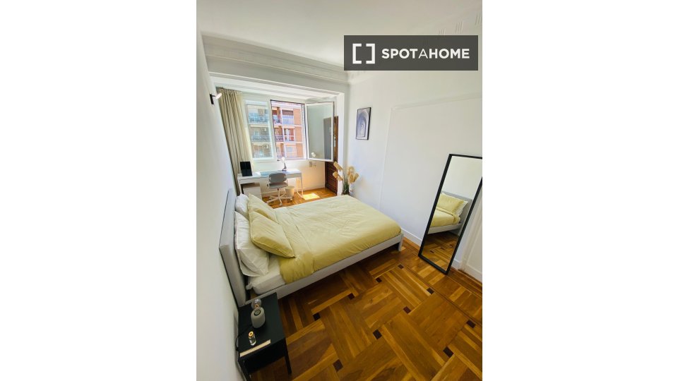 Double room Madrid, 7 beds — photo 16