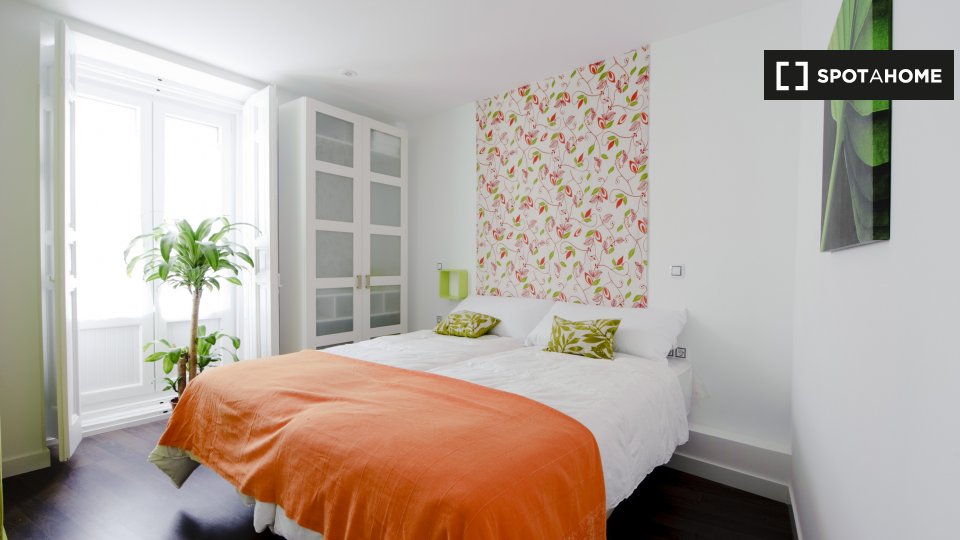 Apartment mono Madrid, 40m² — photo 1