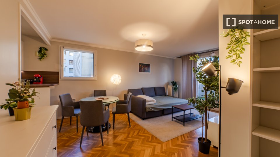 Apartment Paris, 2 beds, 67m² — photo 1