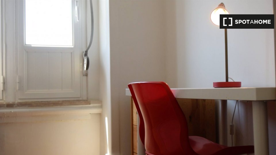 Double room Lisbon, 7 beds — photo 3