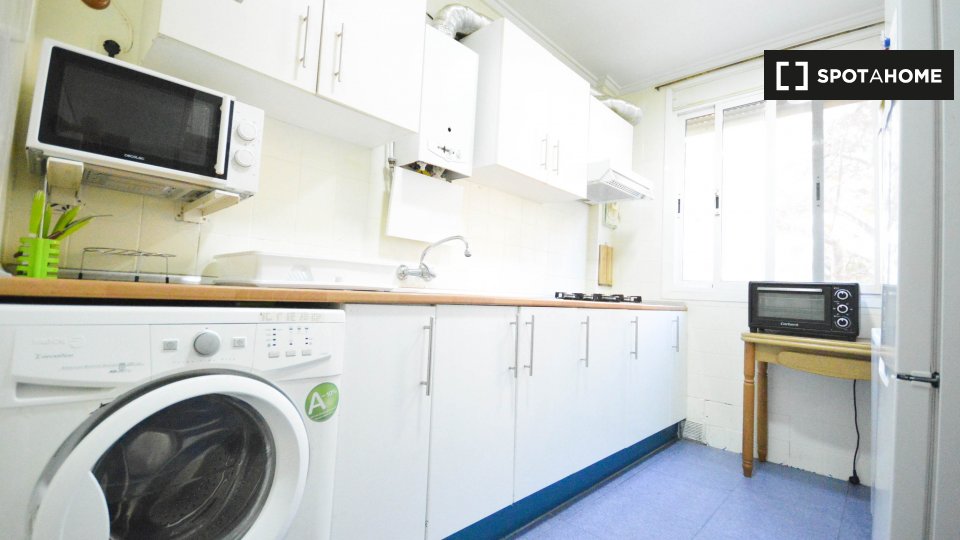 Double room Valencia, 4 beds, 95m² — photo 10