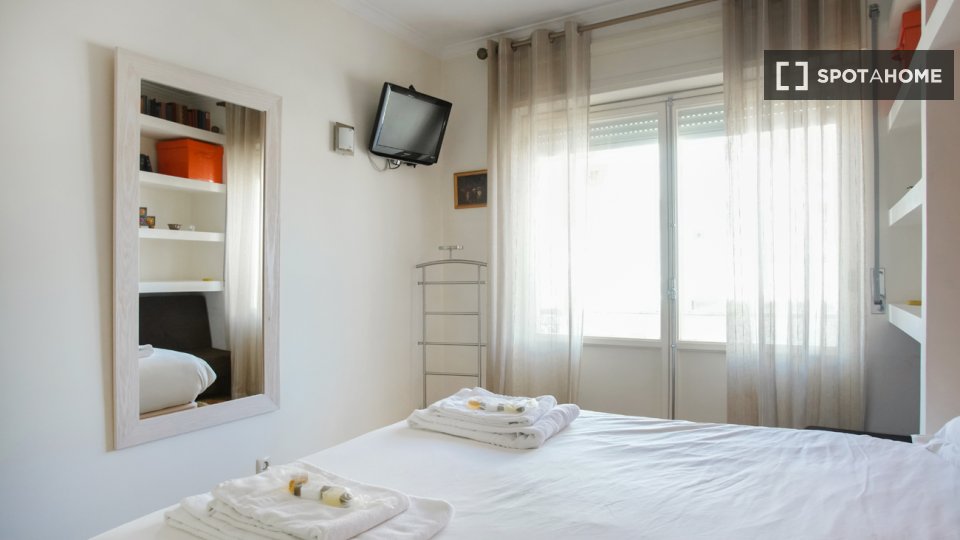 Apartment Lisbon, 1 bed — photo 7