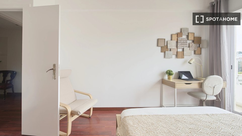 Double room Lisbon, 7 beds — photo 2