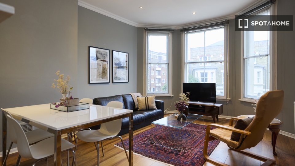 Apartment London, 2 beds, 53m² — photo 19
