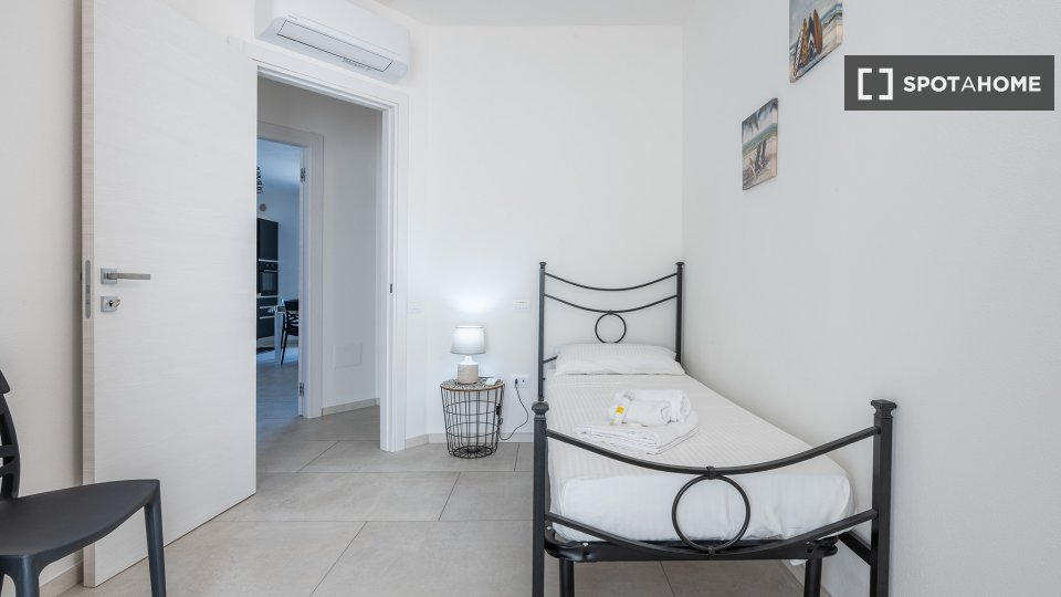 Apartment Cagliari, 2 beds, 66m² — photo 8
