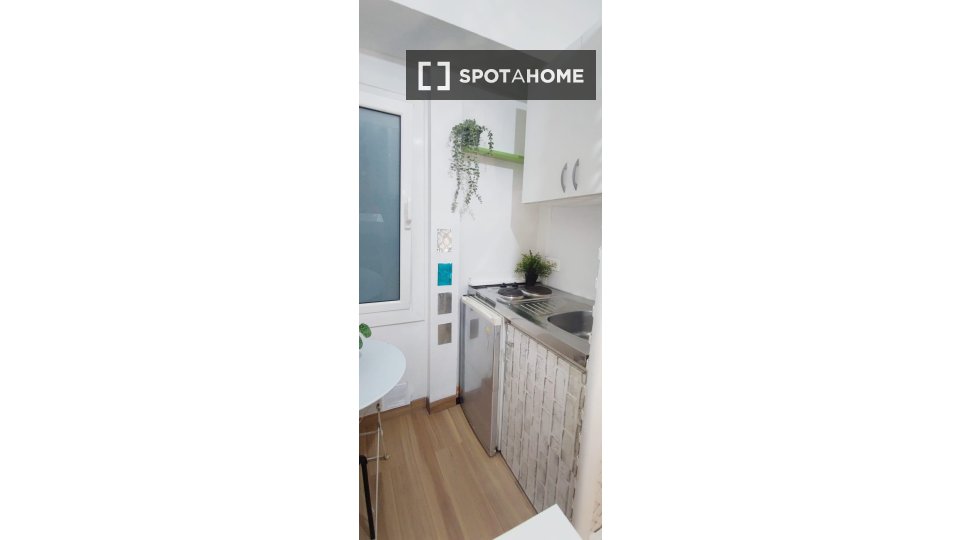 Apartment mono Barcelona, 15m² — photo 13