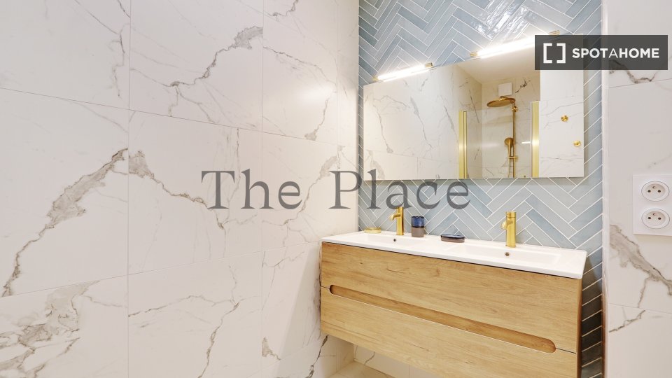 Apartment Paris, 2 beds, 70m² — photo 11