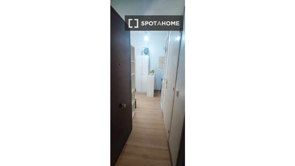 Apartment mono Barcelona, 15m² — photo 4