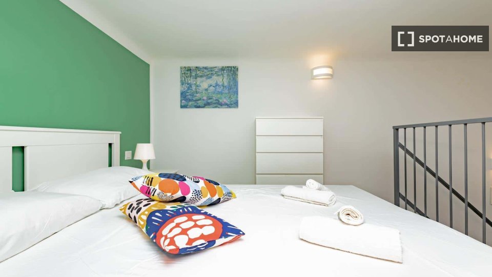 Apartment Milan, 1 bed, 65m² — photo 2