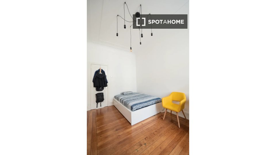 Double room Lisbon, 7 beds — photo 8