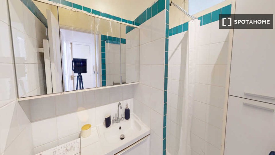 Double room Paris, 6 beds, 130m² — photo 20