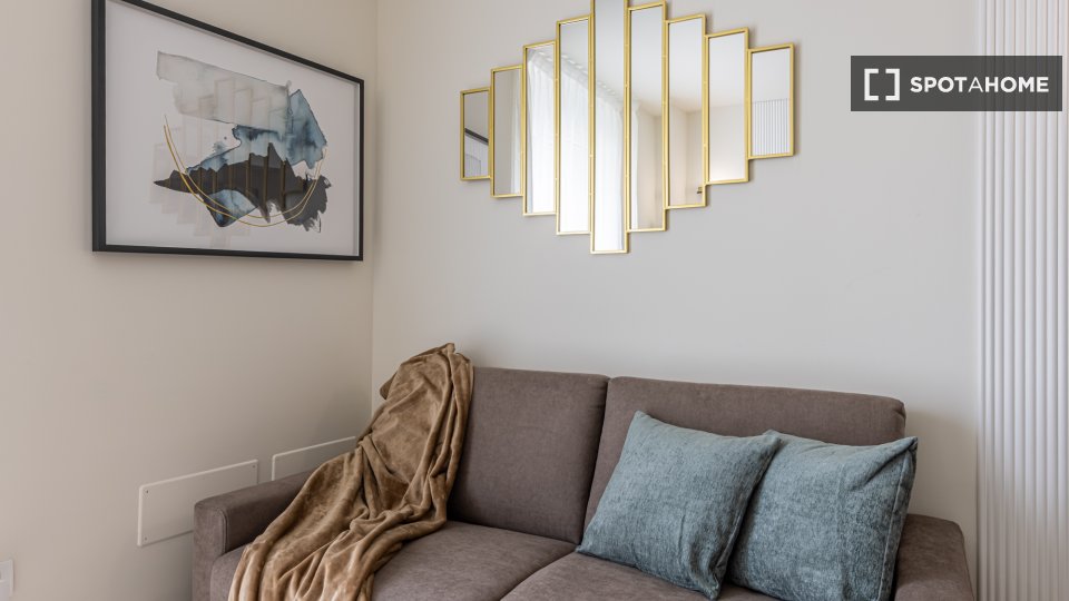 Apartment Milan, 1 bed, 41m² — photo 13