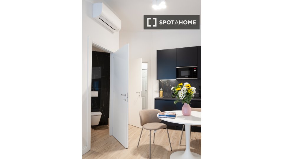 Apartment mono Florence, 35m² — photo 1