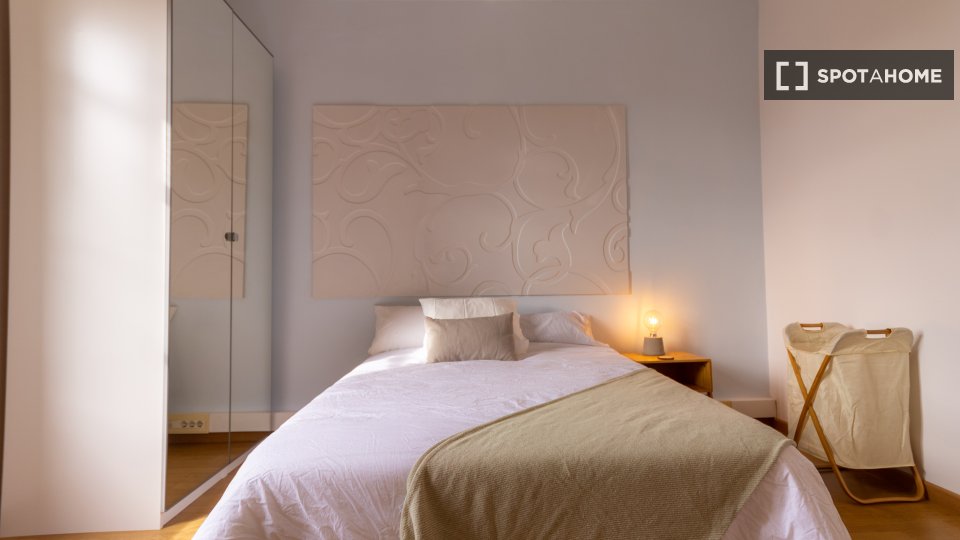 Double room Barcelona, 6 beds — photo 5