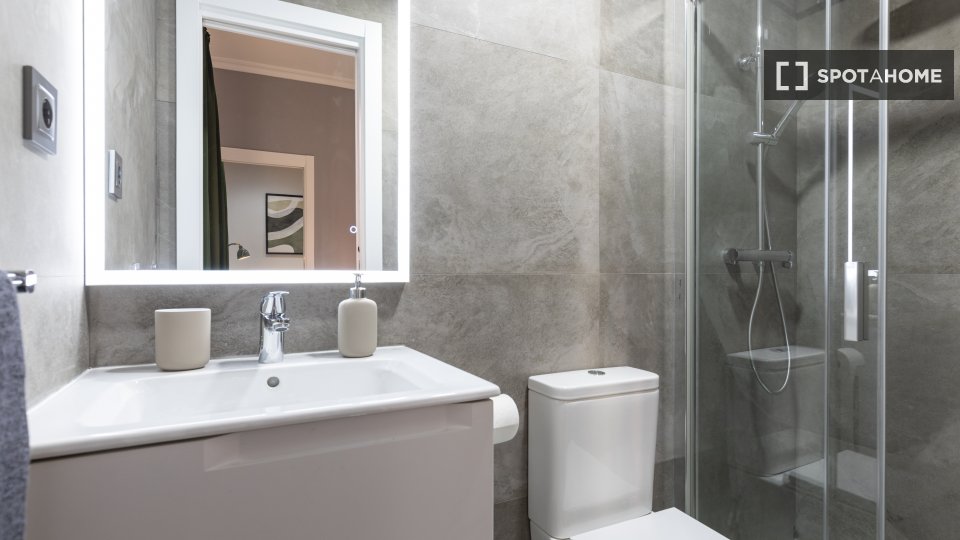 Appartamento Madrid, 1 camera, 45m² — foto 5