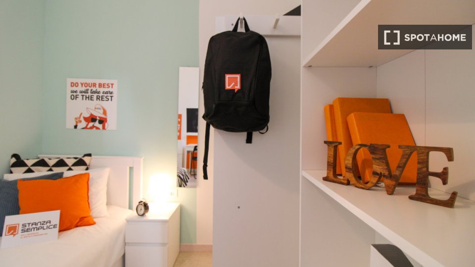 Double room Bologna, 10 beds — photo 12