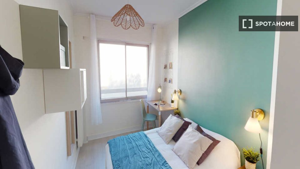 Double room Paris, 4 beds, 80m² — photo 10