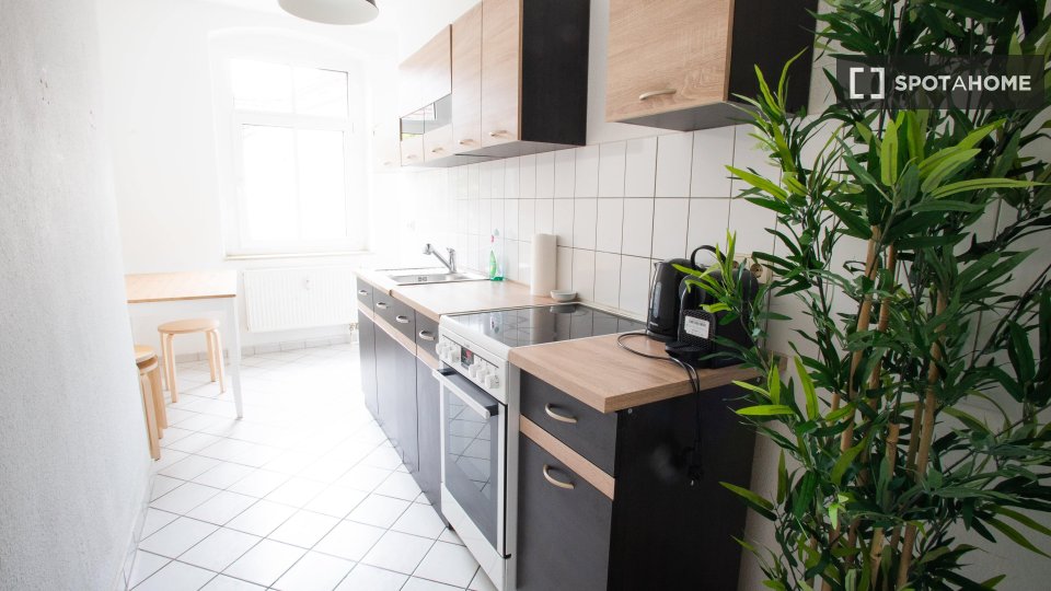 Double room Berlin, 3 beds — photo 2