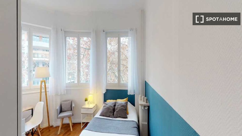 Double room Lyon, 5 beds, 110m² — photo 10