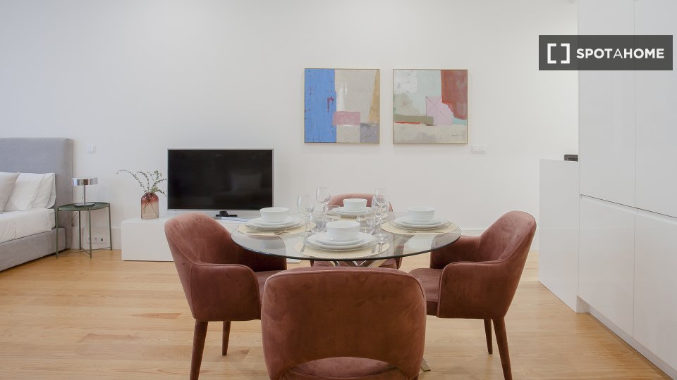 Apartment mono Porto, 40m² — photo 2