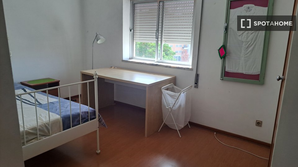 Double room Coimbra, 4 beds — photo 22