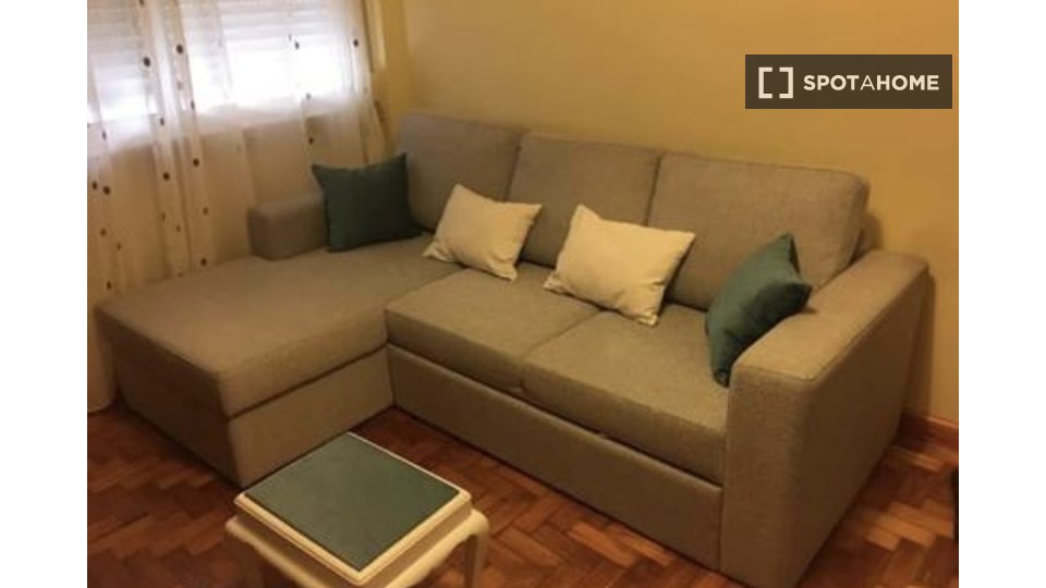 Apartment Lisbon, 1 bed, 45m² — photo 3