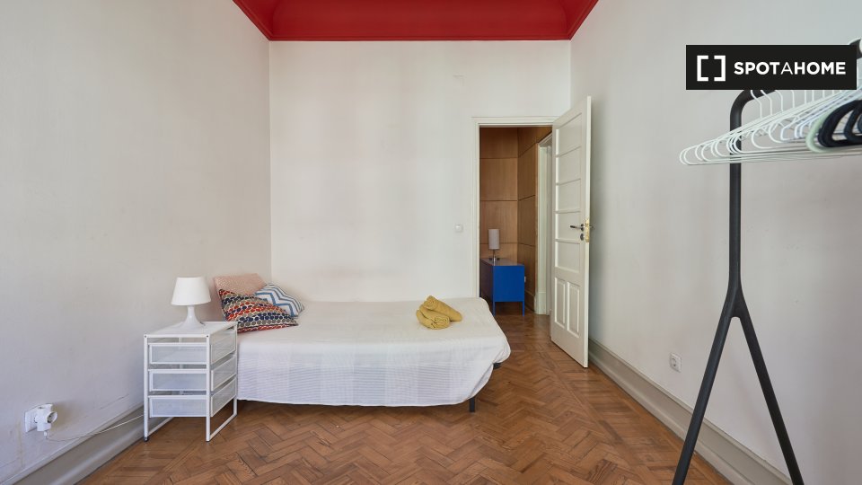 Double room Lisbon, 11 beds — photo 5