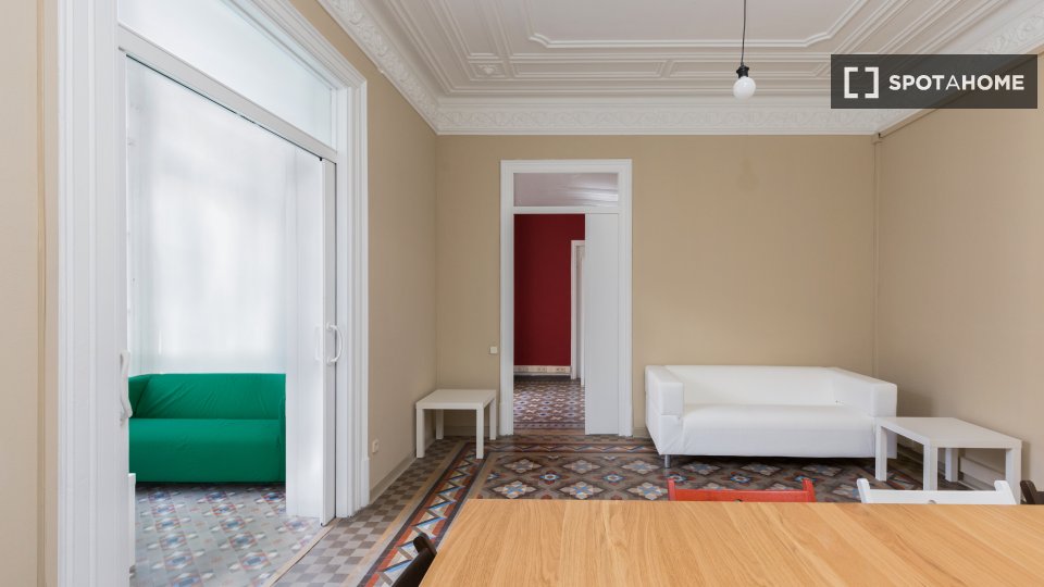 Double room Barcelona, 9 beds, 175m² — photo 17