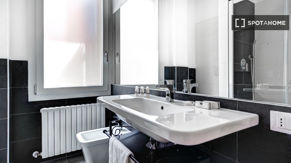 Apartment Bologna, 1 bed — photo 5