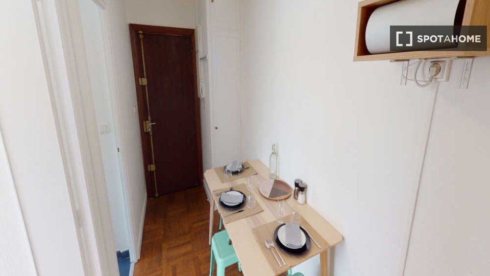 Double room Paris, 4 beds, 70m² — photo 9